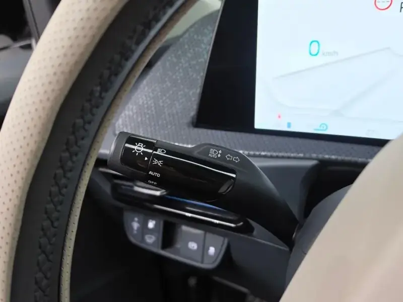 2023 Kia EV6 с пробегом 82 011 км