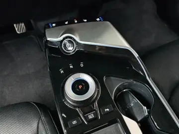 2023 Kia EV6 с пробегом 39 559 км