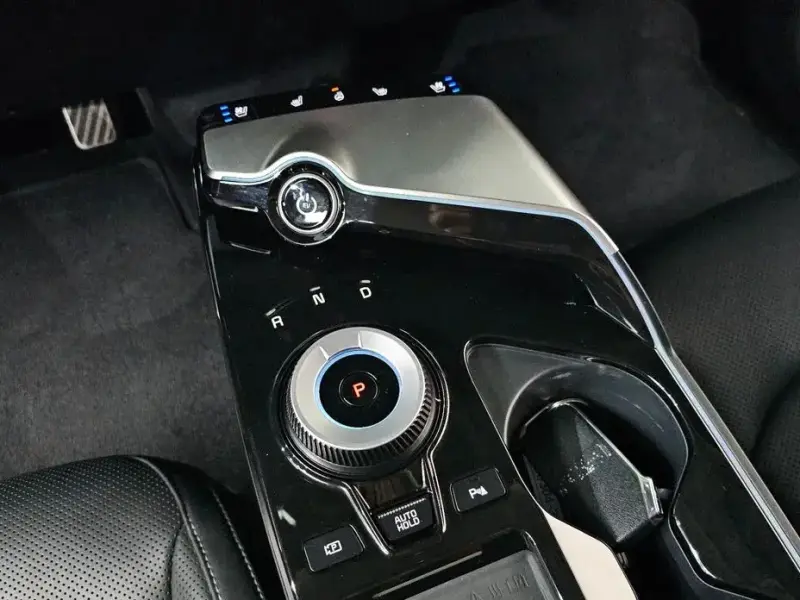 2023 Kia EV6 с пробегом 39 559 км