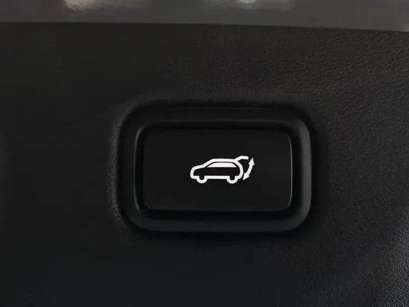 2023 Kia EV6 с пробегом 39 559 км