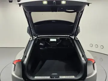 2023 Kia EV6 с пробегом 39 559 км