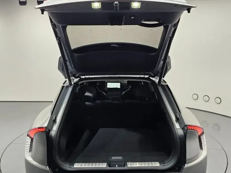 2023 Kia EV6 с пробегом 39 559 км