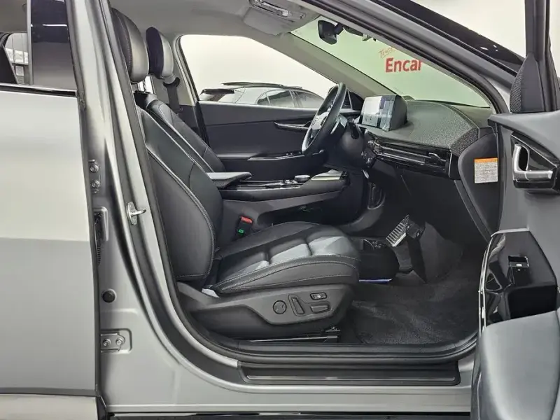 2023 Kia EV6 с пробегом 39 559 км