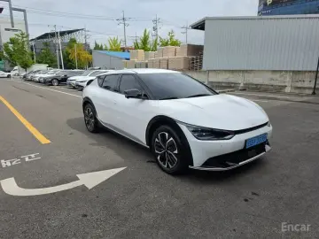 2022 Kia EV6 с пробегом 95 952 км