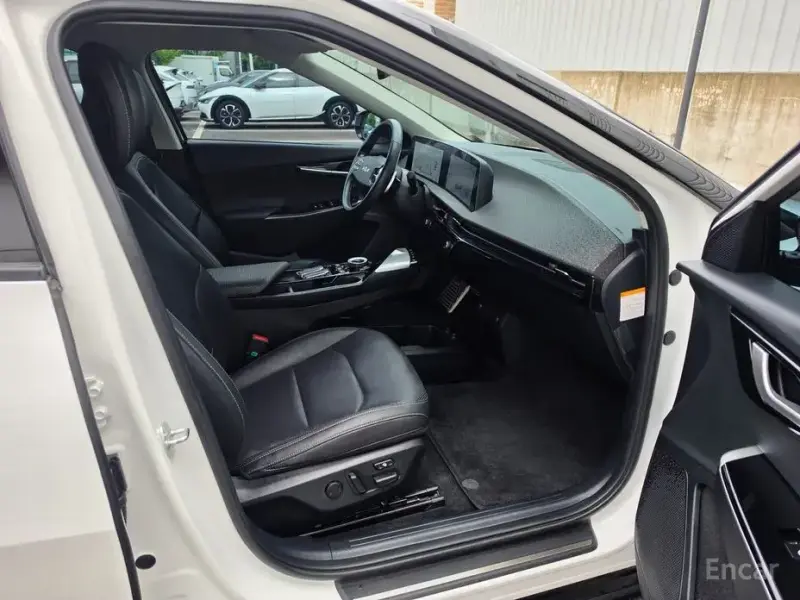 2022 Kia EV6 с пробегом 95 952 км