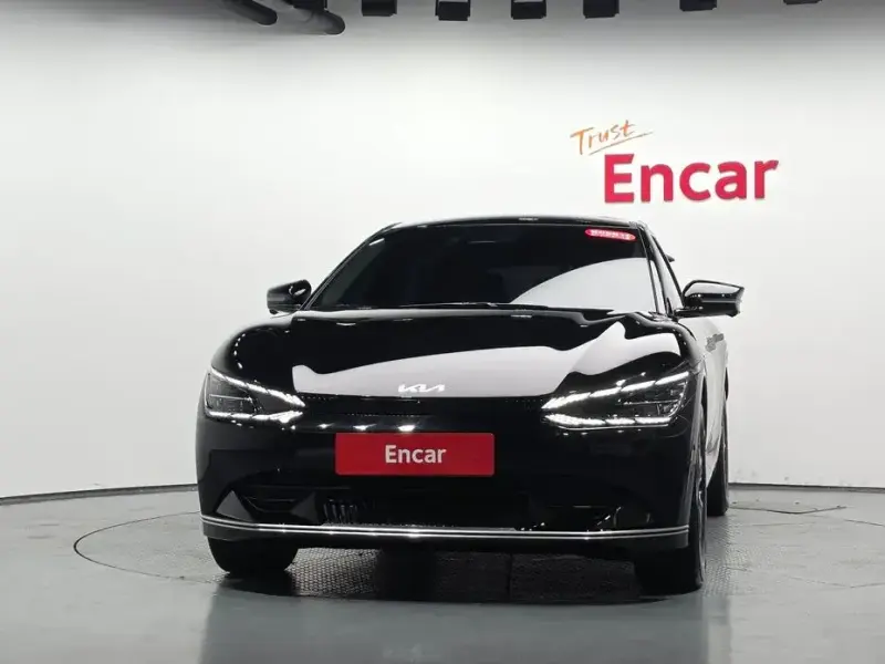 2023 Kia EV6 с пробегом 21 565 км