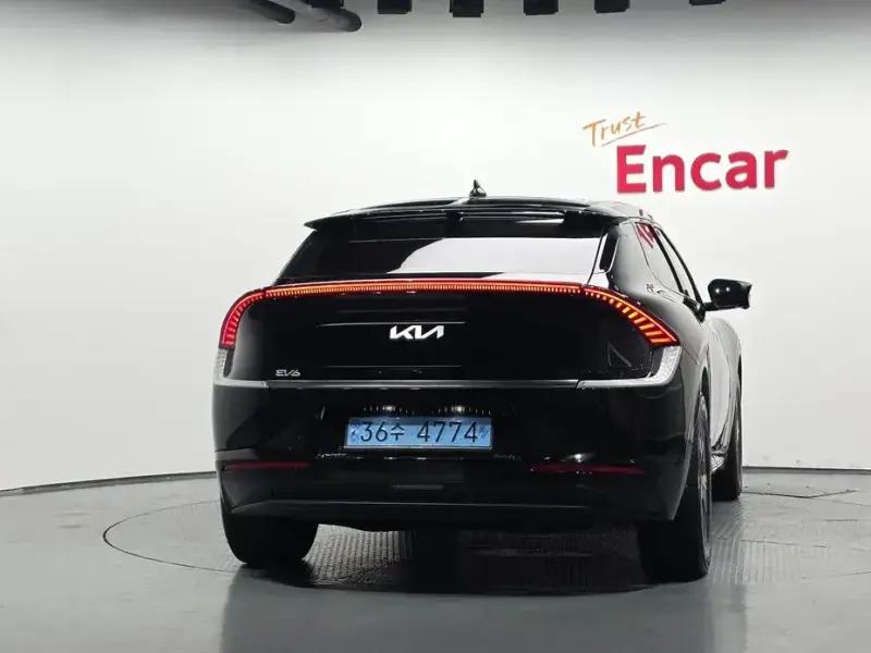 2023 Kia EV6 с пробегом 21 565 км