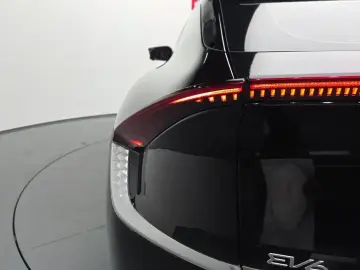 2023 Kia EV6 с пробегом 21 565 км