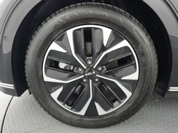 2023 Kia EV6 с пробегом 39 317 км