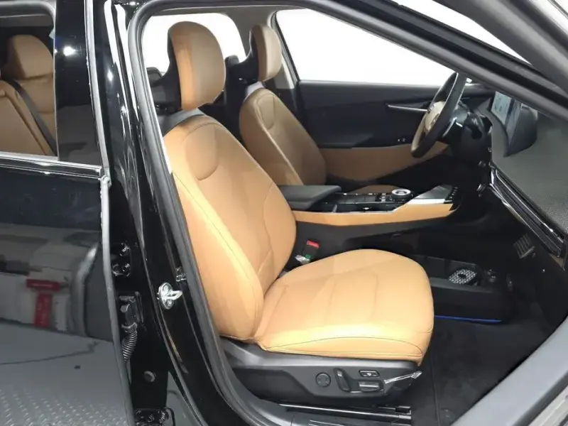 2023 Kia EV6 с пробегом 21 565 км