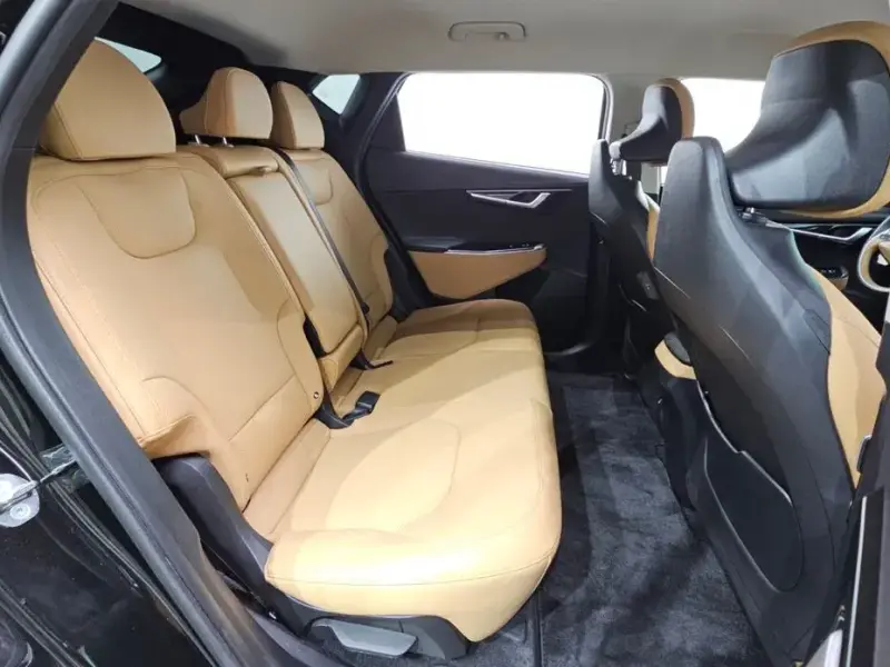 2023 Kia EV6 с пробегом 39 317 км