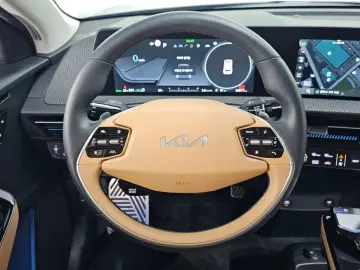 2023 Kia EV6 с пробегом 39 317 км