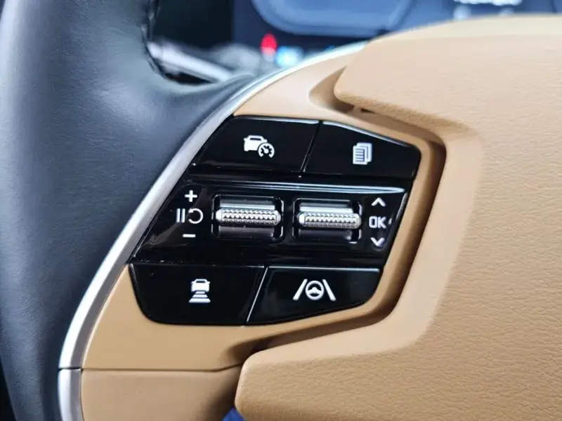 2023 Kia EV6 с пробегом 39 317 км