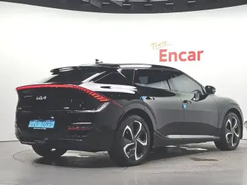 2023 Kia EV6 с пробегом 51 885 км