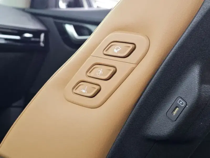 2023 Kia EV6 с пробегом 39 317 км