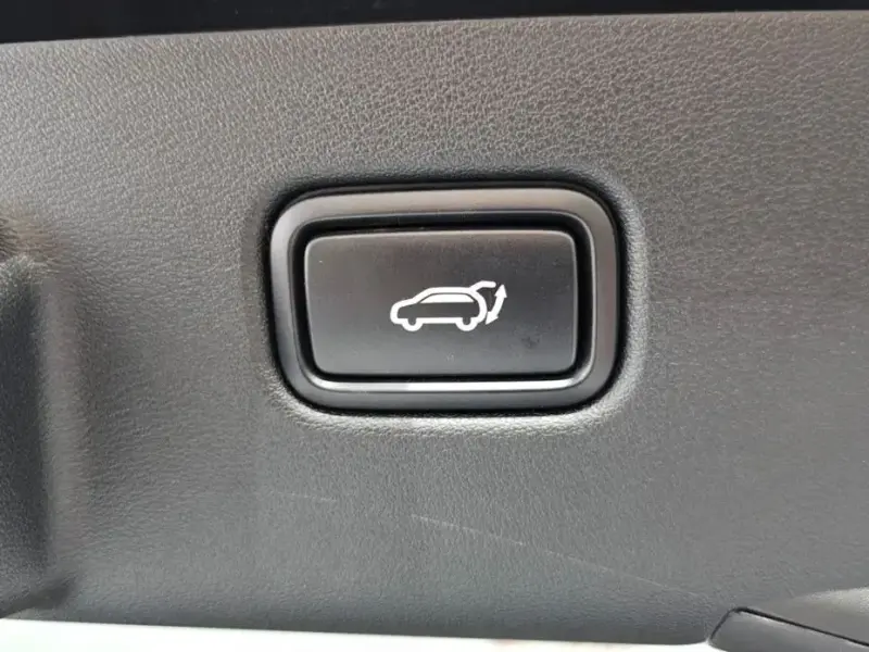 2023 Kia EV6 с пробегом 39 317 км