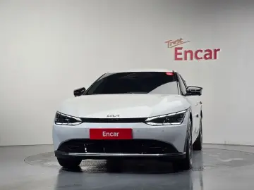 2022 Kia EV6 с пробегом 82 645 км