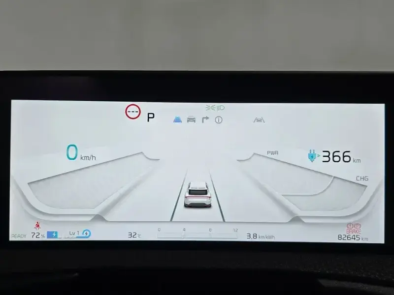 2022 Kia EV6 с пробегом 82 645 км