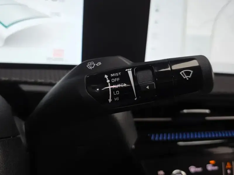 2023 Kia EV6 с пробегом 35 499 км