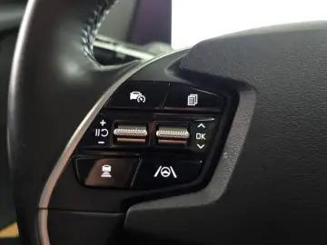 2022 Kia EV6 с пробегом 82 645 км