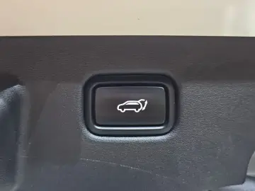 2022 Kia EV6 с пробегом 82 645 км