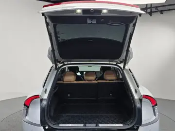 2022 Kia EV6 с пробегом 82 645 км