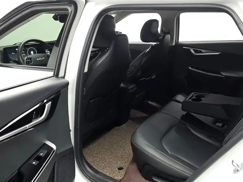 2024 Kia EV6 с пробегом 29 903 км