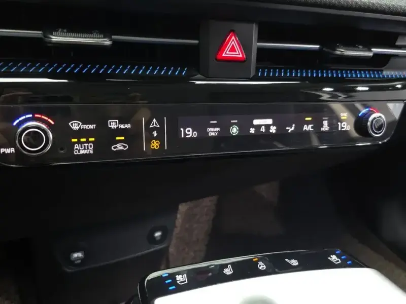 2024 Kia EV6 с пробегом 29 903 км