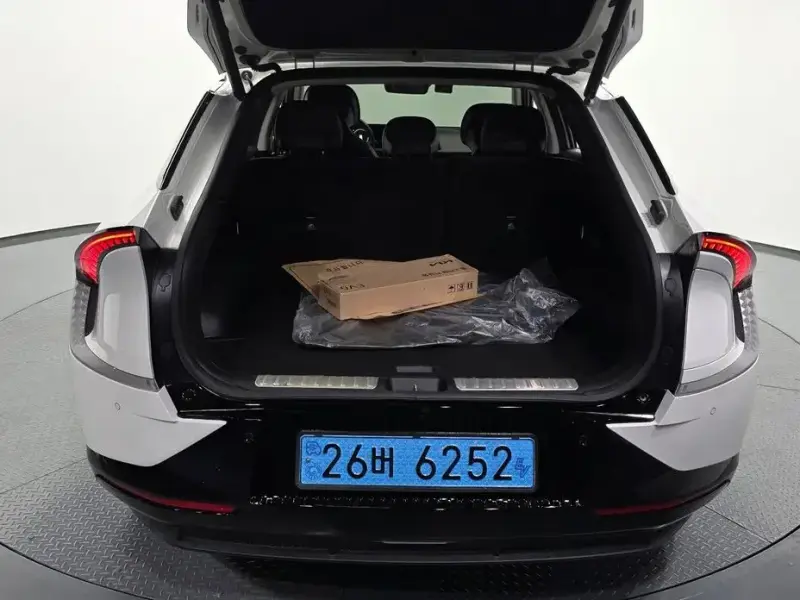 2024 Kia EV6 с пробегом 29 903 км