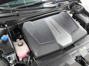 2023 Kia EV6 с пробегом 52 622 км