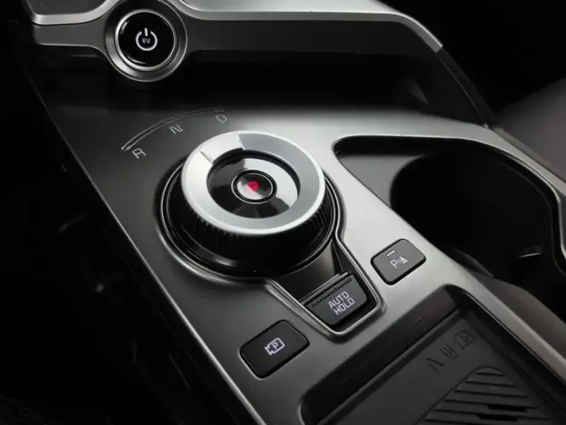 2023 Kia EV6 с пробегом 52 622 км