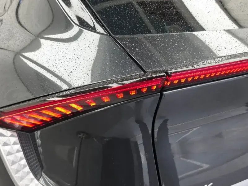 2023 Kia EV6 с пробегом 52 622 км