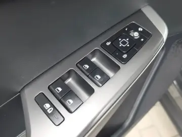 2023 Kia EV6 с пробегом 52 622 км