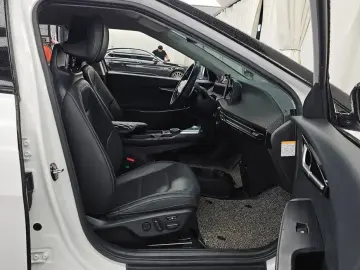 2022 Kia EV6 с пробегом 83 174 км