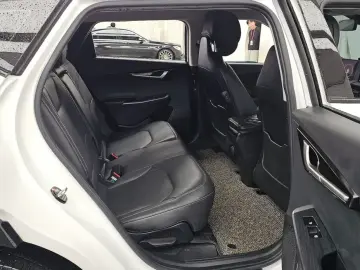 2022 Kia EV6 с пробегом 83 174 км