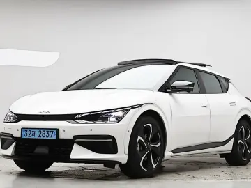 2024 Kia EV6 с пробегом 38 476 км