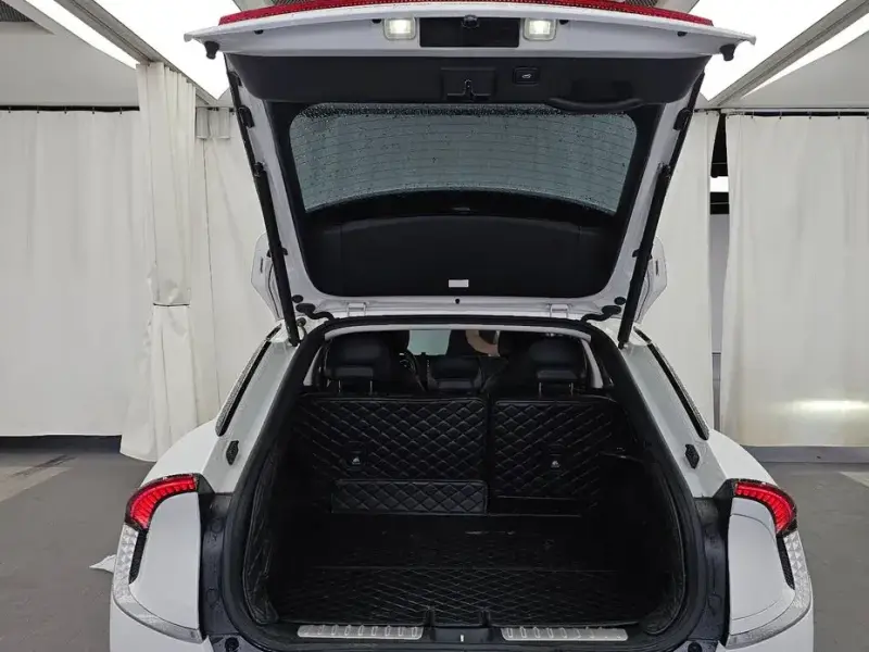 2022 Kia EV6 с пробегом 83 174 км
