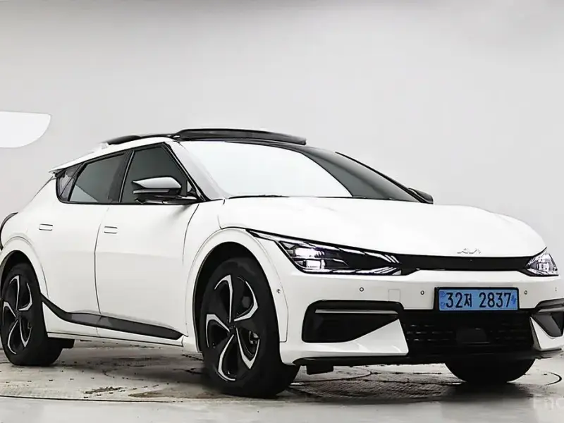 2024 Kia EV6 с пробегом 38 476 км