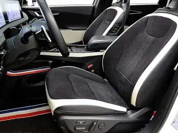 2024 Kia EV6 с пробегом 38 476 км