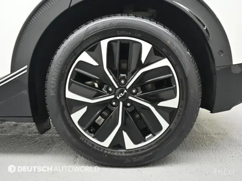 2023 Kia EV6 с пробегом 62 715 км