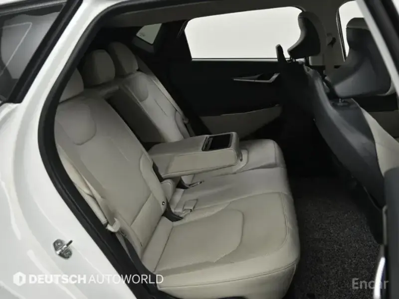 2023 Kia EV6 с пробегом 62 715 км