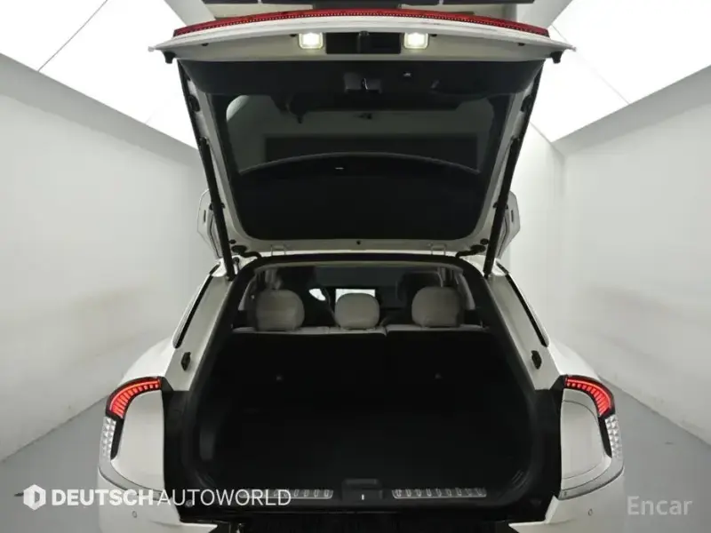 2023 Kia EV6 с пробегом 62 715 км