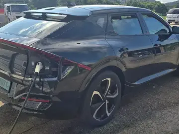 2022 Kia EV6 с пробегом 87 000 км