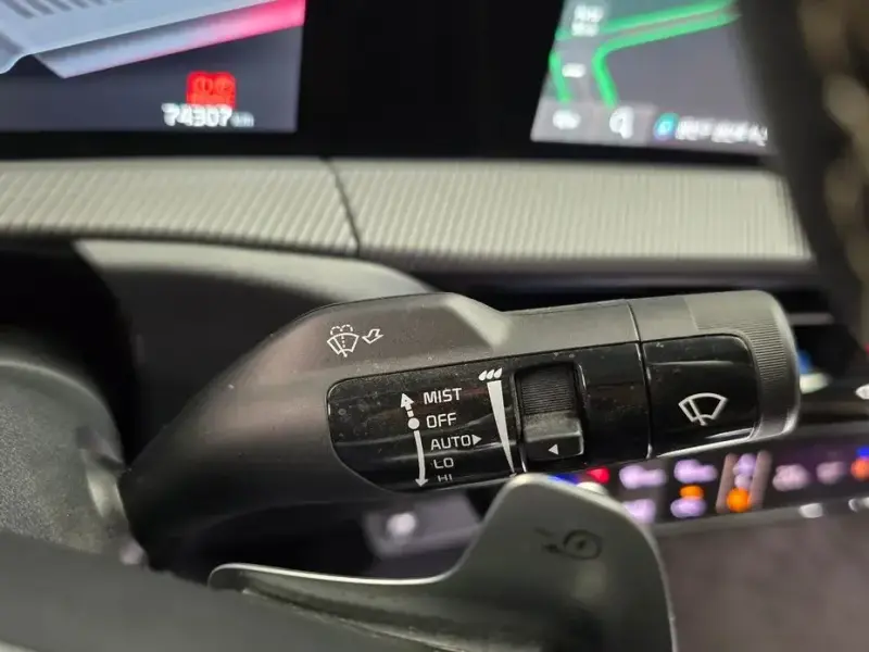 2023 Kia EV6 с пробегом 74 307 км