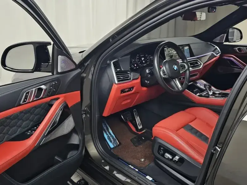 2022 BMW X6 M с пробегом 71 377 км