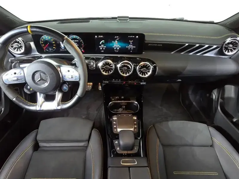 2021 Mercedes-Benz CLA с пробегом 30 170 км