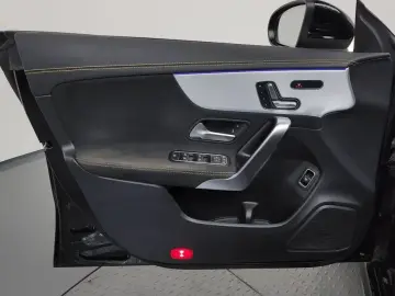 2021 Mercedes-Benz CLA с пробегом 99 240 км