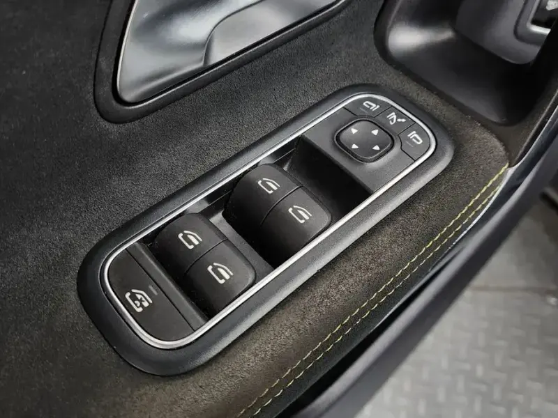 2021 Mercedes-Benz CLA с пробегом 99 240 км