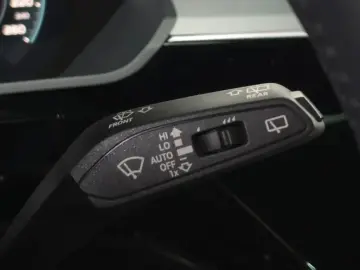 2021 Audi e-tron с пробегом 59 386 км