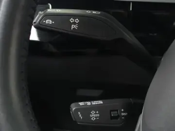 2021 Audi e-tron с пробегом 59 386 км